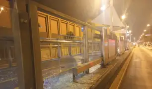 Vándalos destrozan estación Jirón de la Unión del Metropolitano