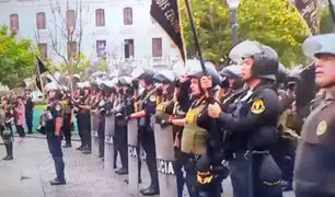 Mininter: al menos 300 policías heridos, algunos de ellos en estado grave, dejan protestas en el país