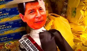 Piñata de Pedro Castillo con su frase “He decidido disolver el Congreso” es la más solicitada
