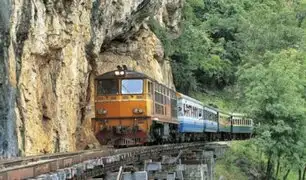 Tailandia: turista cae del 'tren de la muerte' al abrir puerta de vagón para tomarse 'selfie'