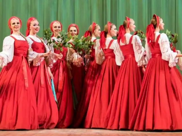 Beriozka: conozca el baile ruso donde las mujeres ‘flotan’