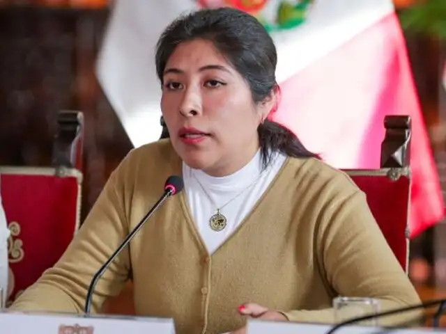 Betssy Chávez pide la participación de 4 ministros en debate de vacancia presidencial