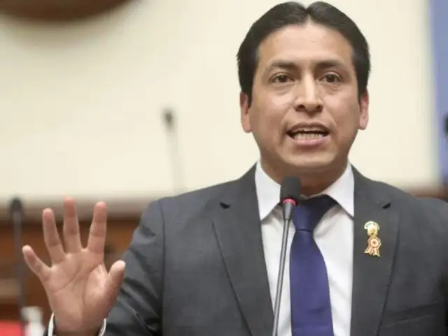 Freddy Díaz: Pleno del Congreso verá inhabilitación a parlamentario el 10 de enero