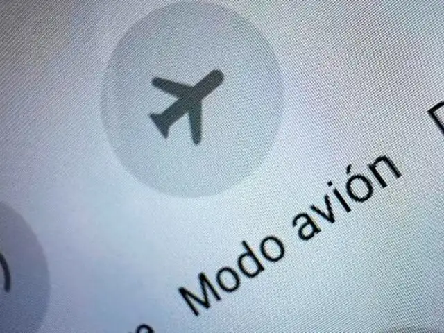 ‘Modo avión’ en los celulares: ¿sabía que no solo se usa esta función en vuelos?