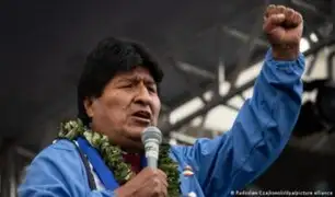 Exabogado de Castillo presenta habeas corpus para anular prohibición de ingreso al país de Evo Morales