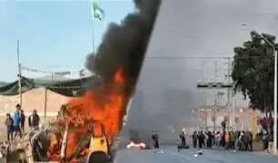 Segundo día de paro: queman auto y bloquean tres vías de la Panamericana Sur