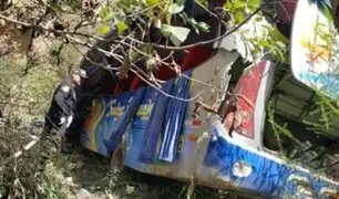 Áncash: al menos cuatro muertos y siete heridos deja caída de ómnibus a un precipicio