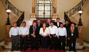 Presidenta Dina Boluarte se reunió con alcaldes del Proyecto Macro Sur del Perú