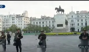 Plaza San Martín amanece cercada por policías antimotines: Este será punto de encuentro de manifestantes