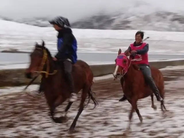 Junín: realizan carrera de caballos a más de 4 mil metros sobre el nivel del mar