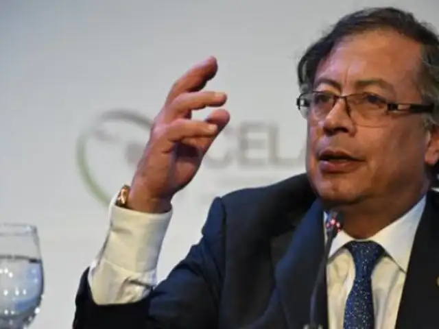 Presidente de Colombia invita a EEUU a “ayudar a abrir mesa de diálogo político” en Perú