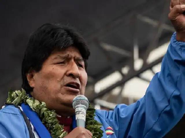 ¡Sigue entrometiéndose! Evo Morales pide cambio constitucional en el Perú