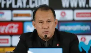 Reynoso confirma que Perú jugará con línea de 3 ante Alemania y señala que "no es para defender"