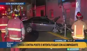 Auto choca contra poste en Chorrillos: los ocupantes intentaron darse a la fuga