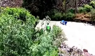 Huarochirí: buscan a cuatro personas que iban en vehículo que cayó al río Rímac