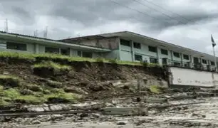 Muro de comisaría en Cajamarca se derrumba repentinamente: hombre se salva de morir