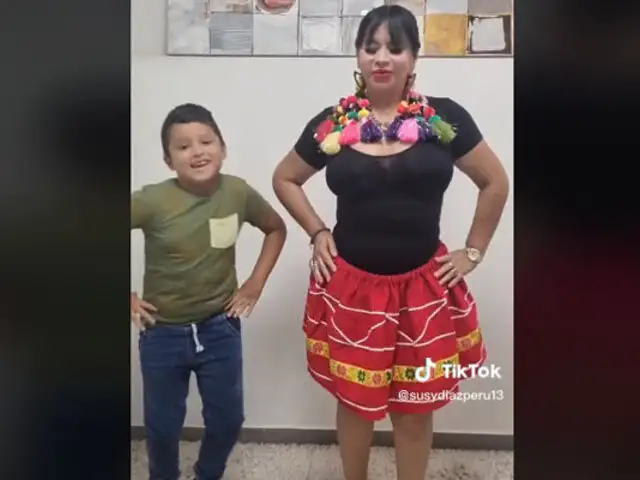 Susy Díaz y su nieto Adriano causan furor en redes sociales bailando al ritmo de 'Warmisitay'