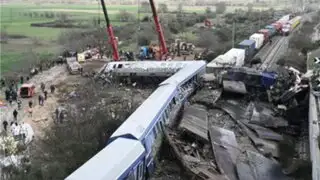 Tragedia en Grecia: aparatoso choque de trenes deja alrededor de 36 muertos