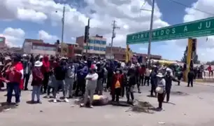 Puno: al menos 18 heridos deja violenta jornada de manifestaciones en el distrito de Juli