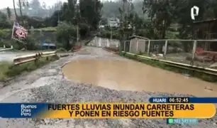 Huari: Fuertes lluvias ponen en peligro puentes y carreteras en la región