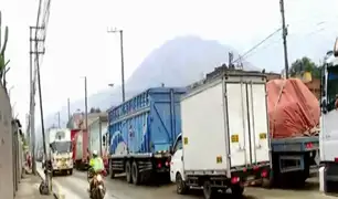 Liberan Carretera Central luego de más de 4 horas tras caída de huaico