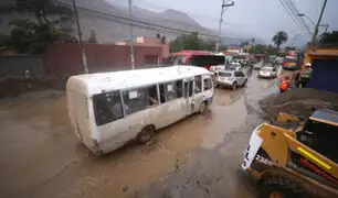 Chaclacayo: se restablece el tránsito vehicular en la Carretera Central tras caída de huaico
