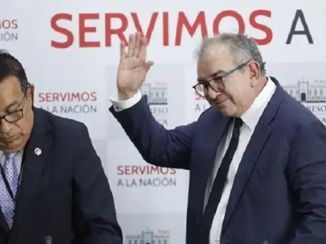 José Cevasco asegura que su renuncia obedece a motivos de carácter político