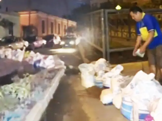 Vecinos de Barrios Altos no duermen para proteger sus calles ante posible llegada de huaico