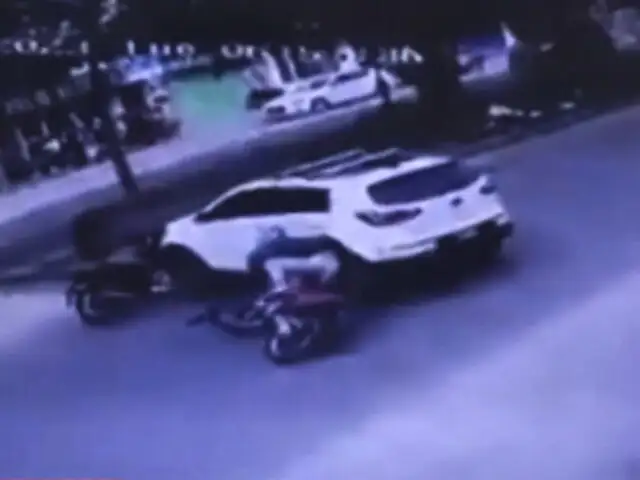 Tarapoto: Imprudente conductor choca contra motos y deja varios heridos