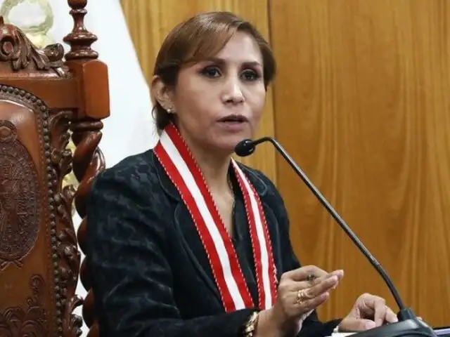Patricia Benavides: Jurados ratifican sus firmas en tesis de maestría y doctorado