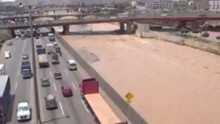 Tras intensas lluvias: Puente Huachipa presenta rajaduras e impide el tránsito vehicular
