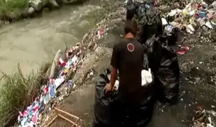 Los Olivos: vecinos denuncian que basura de salas de cine es arrojada en el río Chillón