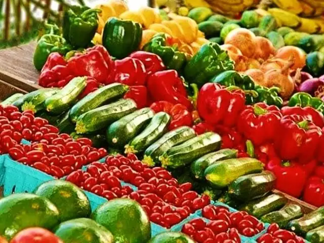 ¡De alto riesgo! supermercados venderían verduras y frutas infestadas de plaguicidas