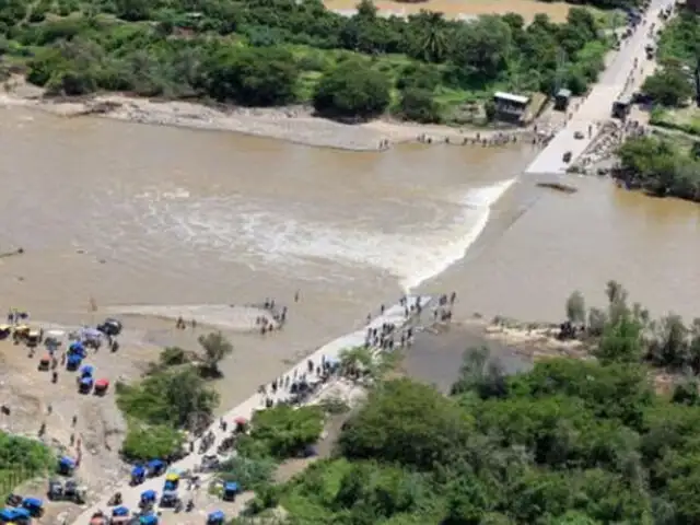 Pobladores nada pudieron hacer: militar se ahoga tratando de cruzar caudalosa quebrada en Piura