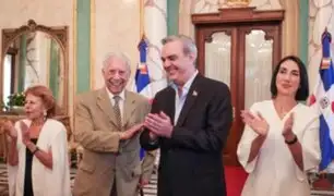 Mario Vargas Llosa recibe la ciudadanía de República Dominicana