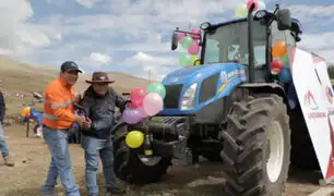 Comunidad Chicñahui mejorará cultivos con moderno tractor