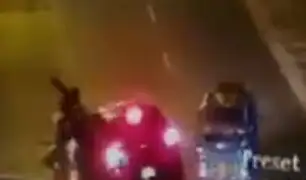 Barranca: dos menores graves deja aparatoso choque entre moto y camioneta