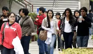 Congreso oficializa ley de bachillerato automático para universitarios