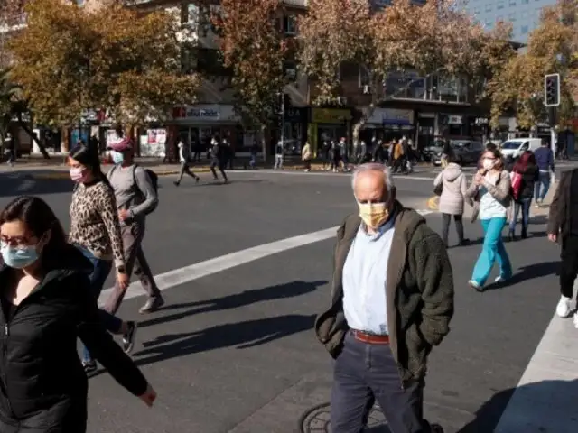 Chile: recomiendan el uso de mascarillas en espacios cerrados ante incremento de virus respiratorios