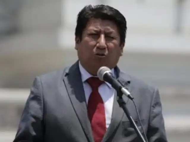 Oficina a cargo de Waldemar Cerrón contrató a militantes de Perú Libre pese a no contar con el perfil