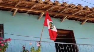 Fiestas patrias: Municipalidades multarán a vecinos que no tengan bandera en su vivienda