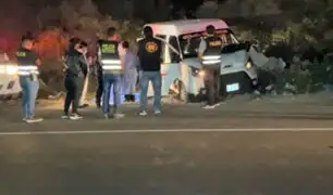 Una docena de disparos: sicarios matan a policía y dos civiles dentro de una camioneta en Trujillo
