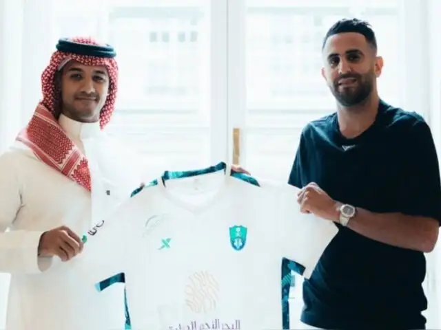 Riyad Mahrez deja el Manchester City y se une las filas del equipo árabe Al Ahli