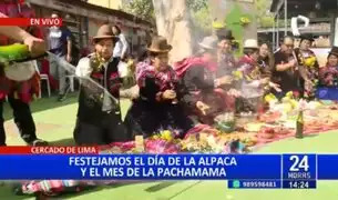 Comerciantes celebran el Día de la Alpaca y el Mes de la Pachamama con curiosos productos
