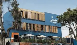 Histórico restaurante "La Granja Azul" es clausurado por la Municipalidad de Ate con multa millonaria