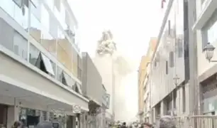 Centro de Lima: reportan un incendio cerca a la Plaza de Armas