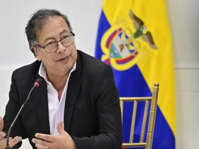 Gustavo Petro afirma que seguirá en la presidencia de Colombia a pesar de revelaciones de su hijo
