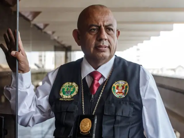 Coronel Víctor Revoredo recibe más amenazas de muerte: “Nos juntamos para matarte”