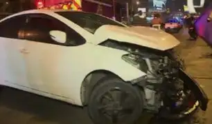 Accidente en Miraflores: vehículo se despista en la vía Expresa y deja un herido