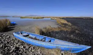 Lago Titicaca: imágenes alertan el gran retroceso del agua entre 2022 y 2023